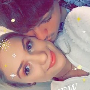 Meet your Posher, Hope